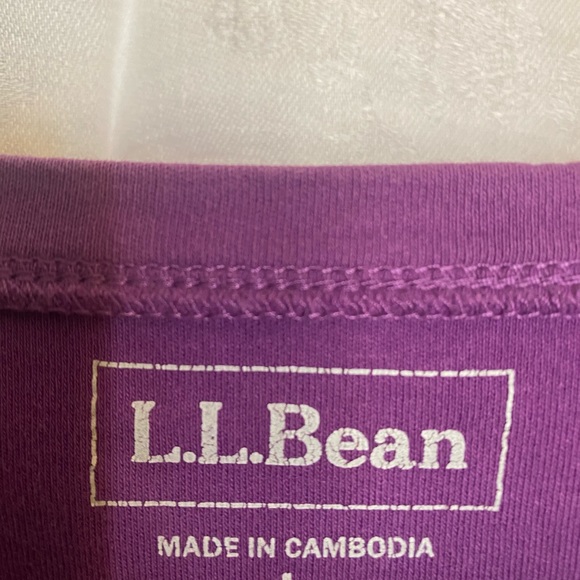 L. L. Bean Purple 3/4 Sleeve women's Like new Large Top - Picture 3 of 3